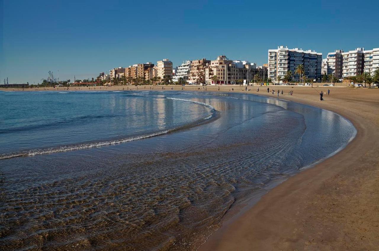 Uim Mediterraneo Isabel 23 Wifi Puerto de Sagunto Exterior photo